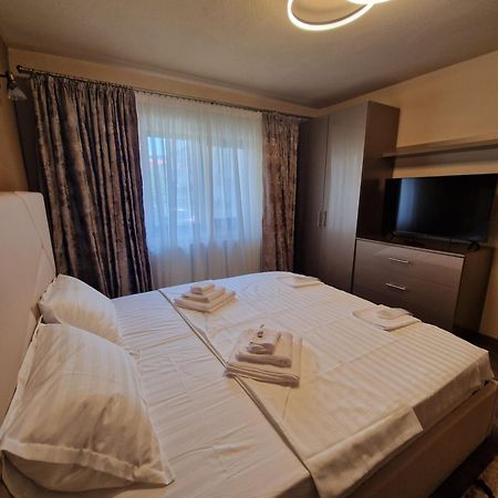 Apartament Iulius 4 Curtea De Arges Luaran gambar