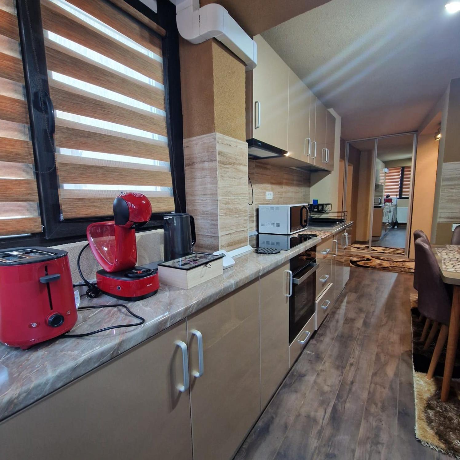 Apartament Iulius 4 Curtea De Arges Luaran gambar